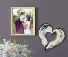 Load image into Gallery viewer, heart wall icon

